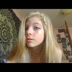 Meet your Posher, Yeet